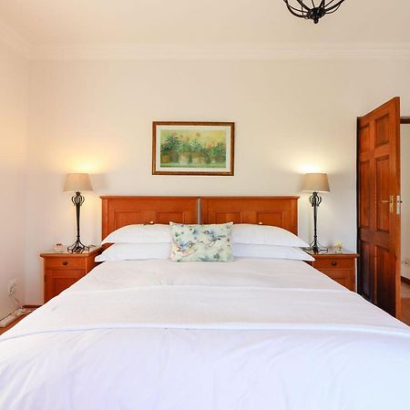 A Tuscan Villa Guest House Fish Hoek Eksteriør bilde