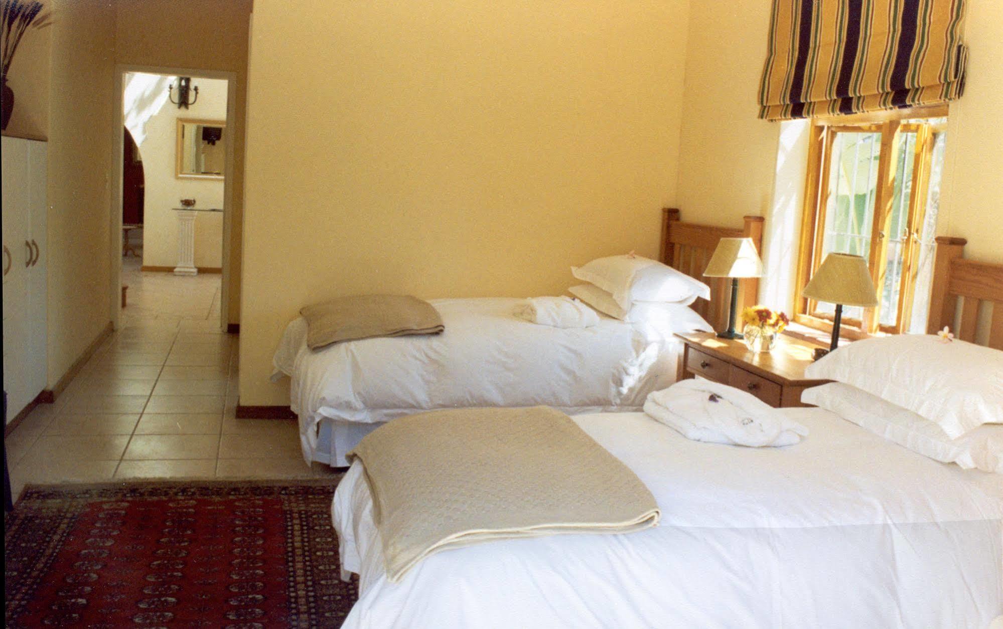 A Tuscan Villa Guest House Fish Hoek Eksteriør bilde