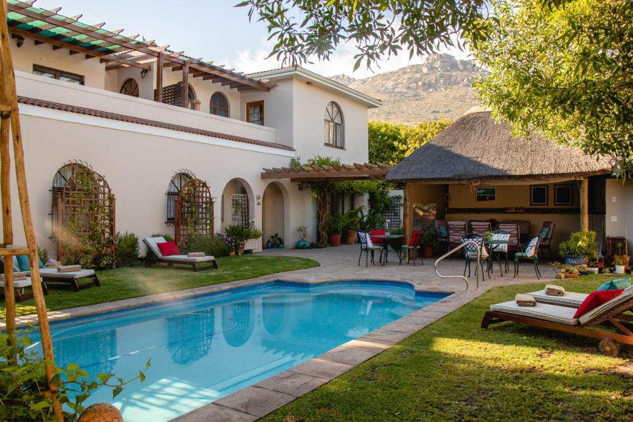 A Tuscan Villa Guest House Fish Hoek Eksteriør bilde