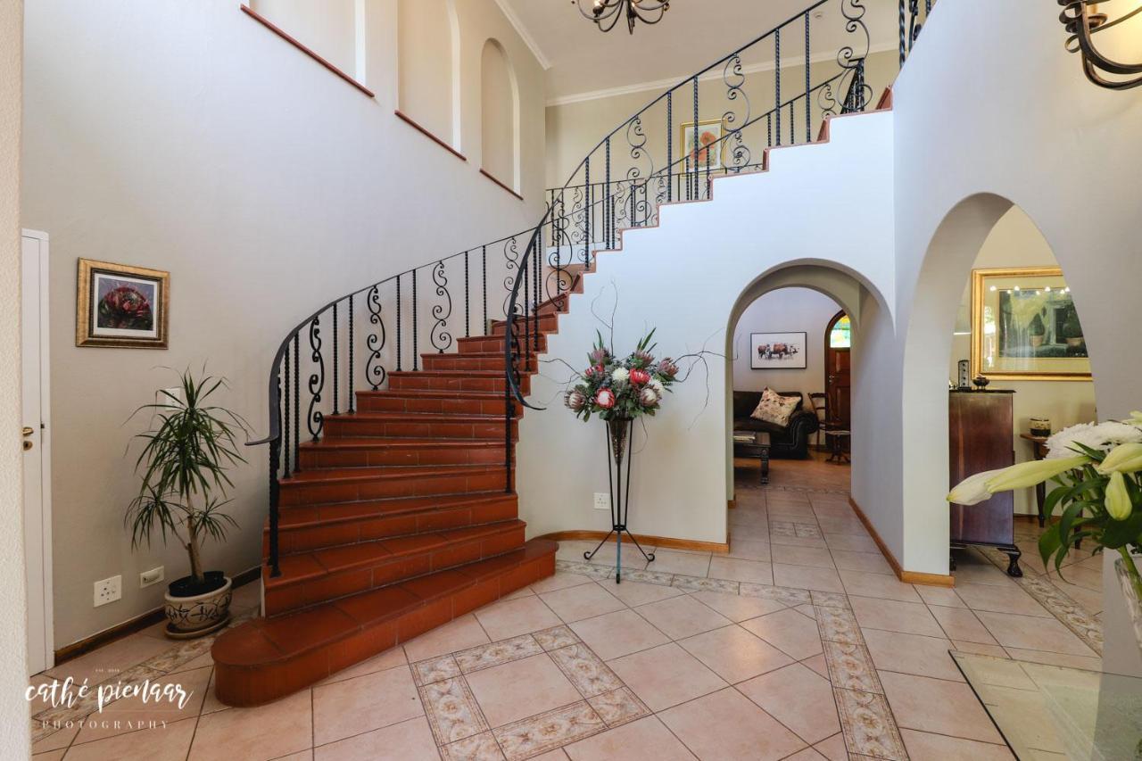 A Tuscan Villa Guest House Fish Hoek Eksteriør bilde