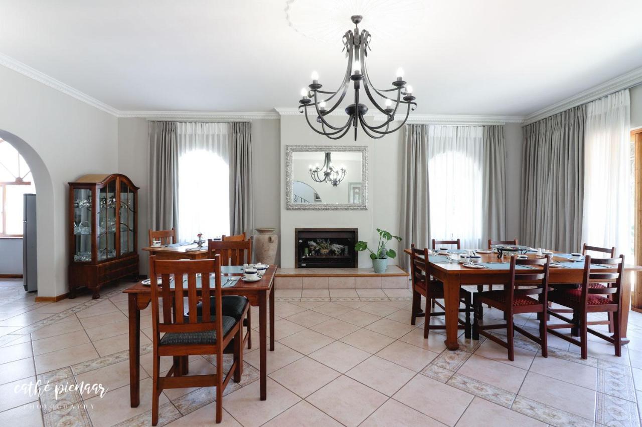 A Tuscan Villa Guest House Fish Hoek Eksteriør bilde